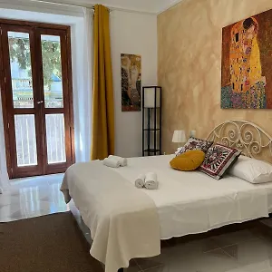 Apartment Gl Golden, Catania